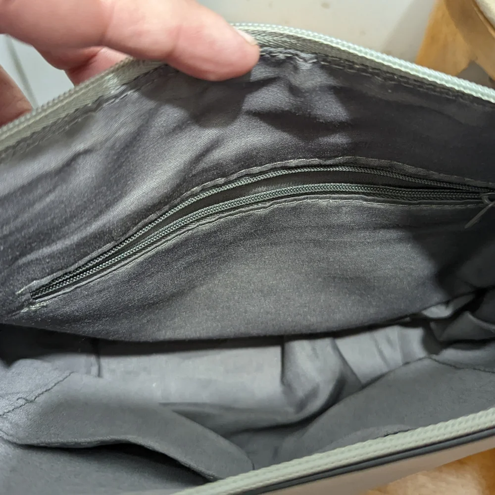 Franco Sarto Gray Handbag Purse cutout Eyelet Light - Picture 6 of 7